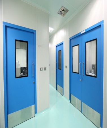 cleanroom door
